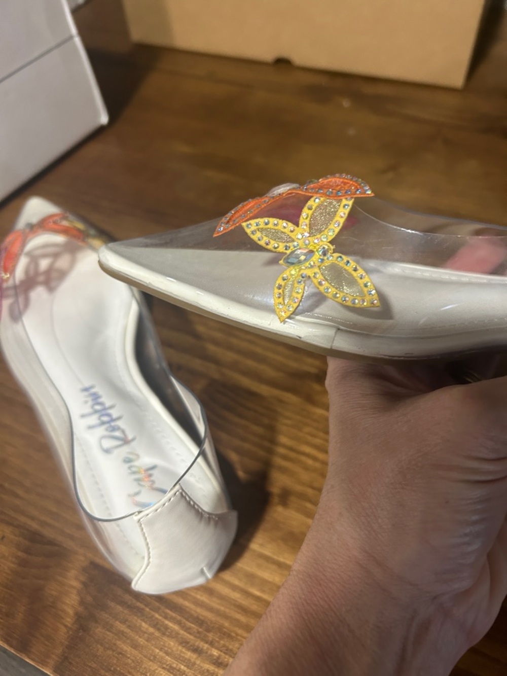 Theressa Rhinestone Butterfly Clear Upper Flats new in box size 7 - Picture 6 of 6